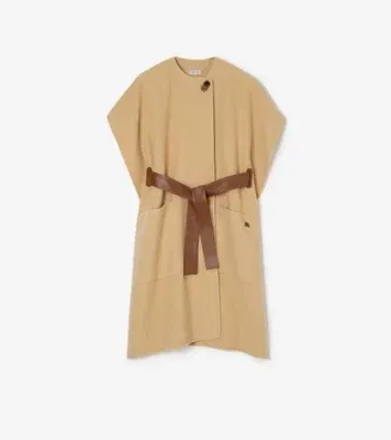 Cashmere Loe Cape in Sand beige