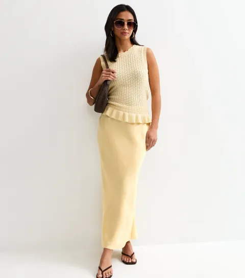 New Look Women's Petite Light Yellow Satin Bias Cut Midi Skirt