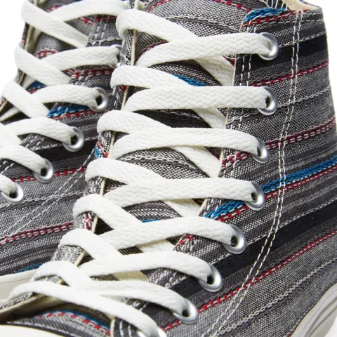 Chuck Taylor Hi