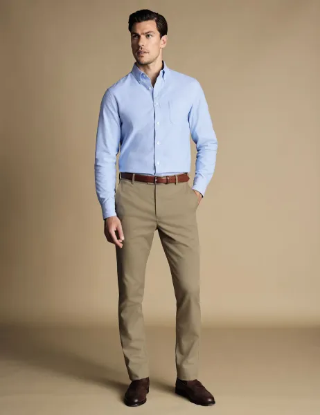 Charles Tyrwhitt Slim Fit Ultimate Non-Iron Chino Neutral