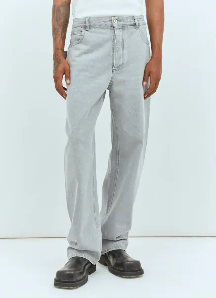 Wide-Leg Jeans