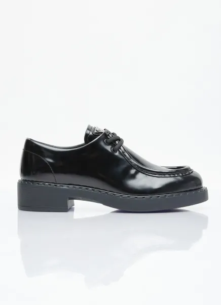 Brushed Leather Lace-Up Shoes