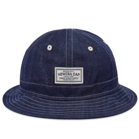 Explorer Bucket Hat