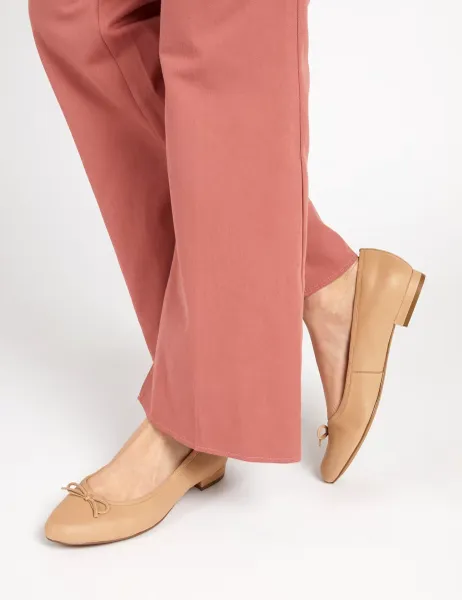 Jones Bootmaker Leather Flat Ballet Pumps