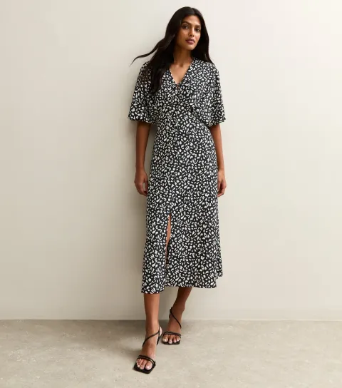 Women's Black Animal Print Batwing Sleeve Midi Dress