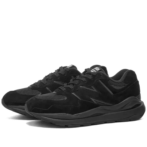 x New Balance Suede M5740