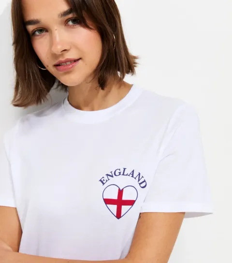 Women's White Cotton England Heart Print Relaxed T-Shirt