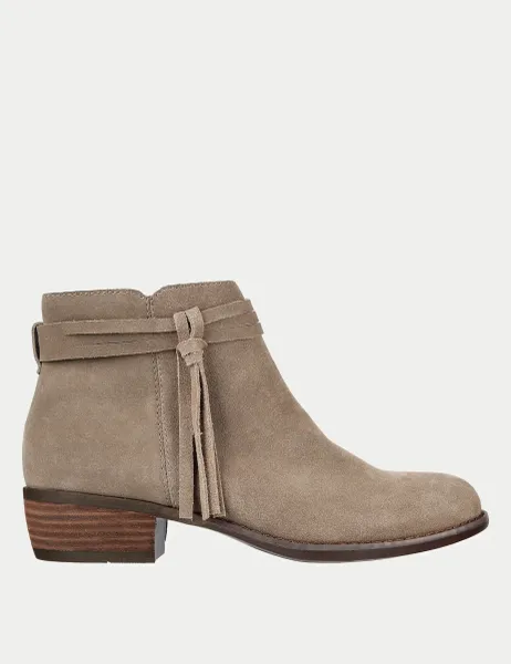 Skechers Texas Modern Western Suede Ankle Boots Taupe