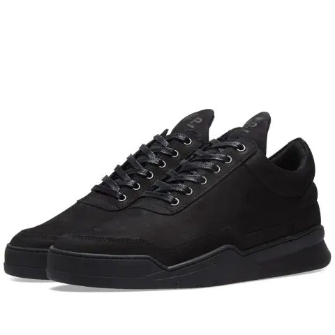 Low Top Sneaker