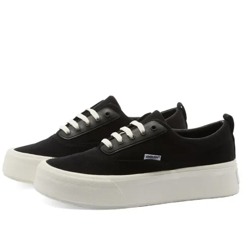 New Low Vulcanized Sneaker