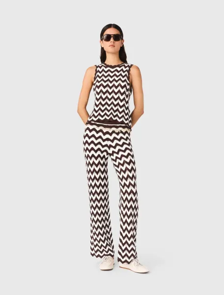 Zigzag crochet top