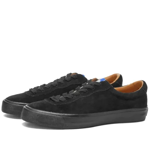 Suede 01 Low Sneaker