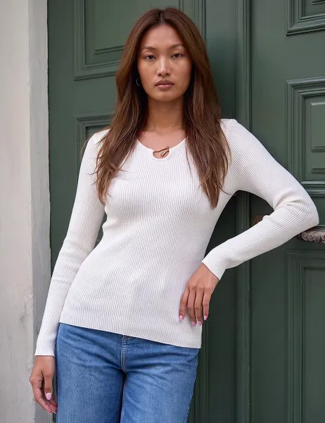 Roman Ribbed Clasp Detail Jumper Ivory