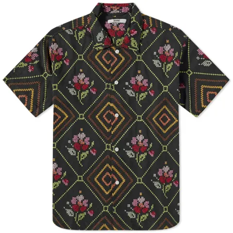 Needlepoint Begonia Short Sleeve Shirt