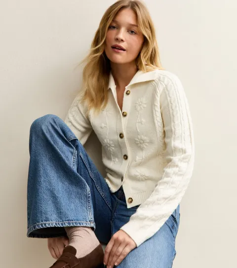 Women's Cream Floral Embroidered Lightweight Knit Cardigan