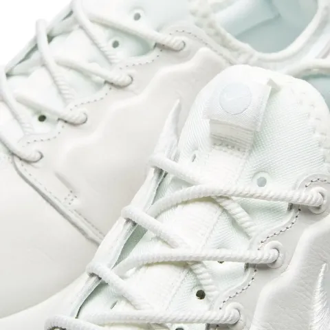 W Roshe Two SI