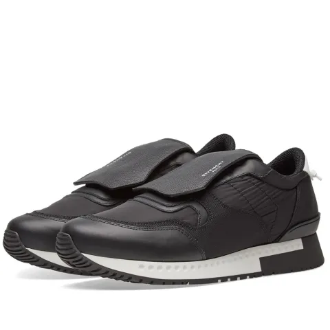 Active Runner Show Sneaker