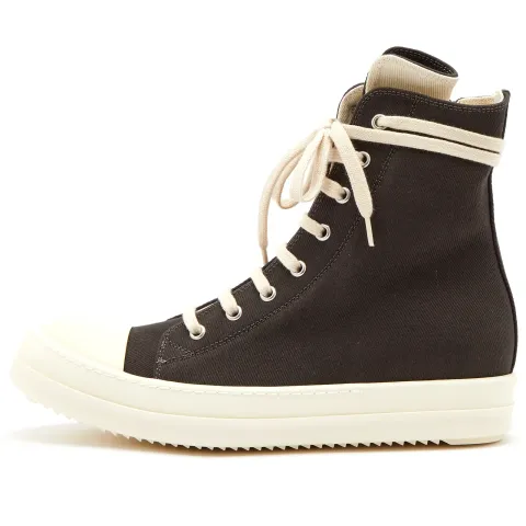 Hi Top Sneaker