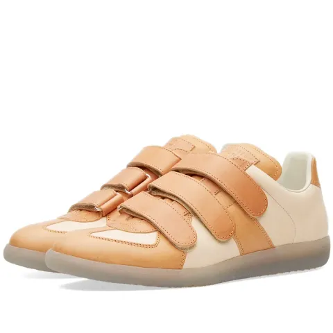 22 Velcro Replica Low Sneaker