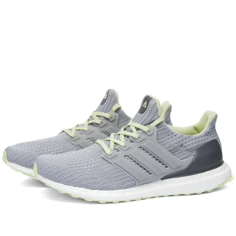 Ultraboost 4.0 DNA