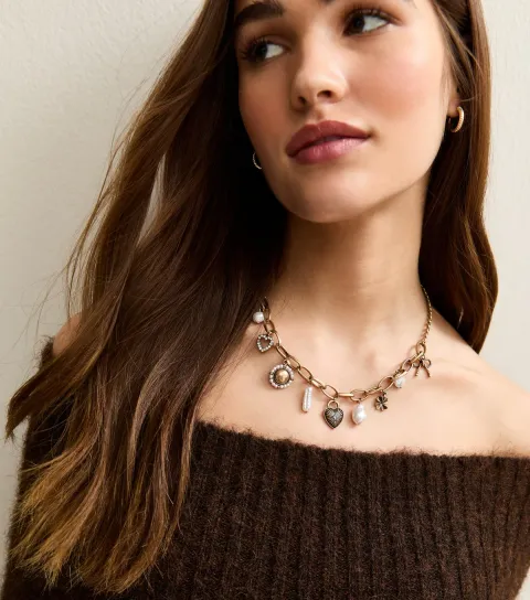 Gold Tone Faux Pearl Heart Charm Necklace
