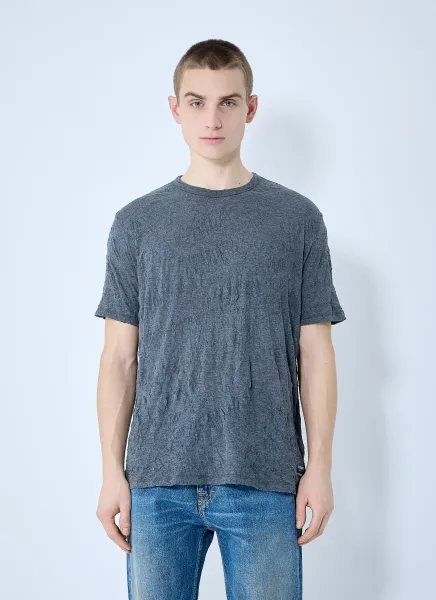 Crinke Box T-Shirt
