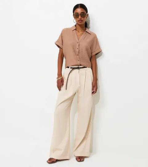 Women's Mink V-Neck Short Sleeve Shirt