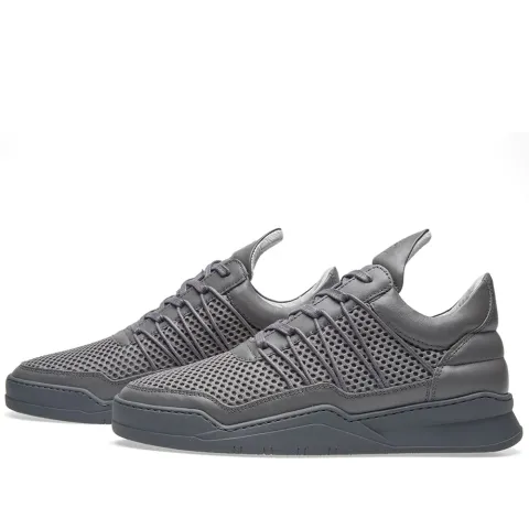 Low Top Sneaker