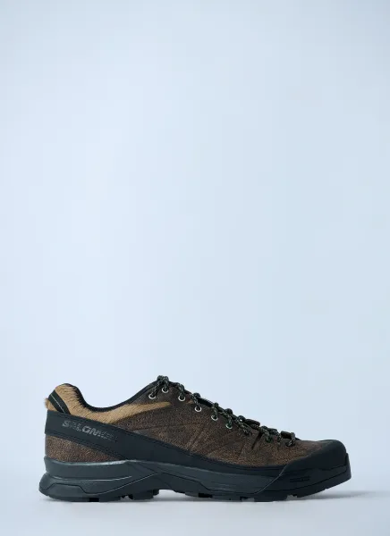 X-ALP Low Distressed Sneakers