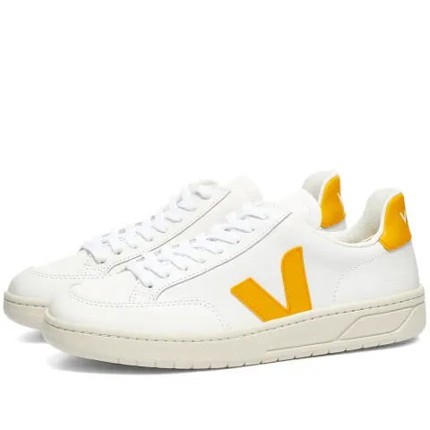 V-12 Sneaker