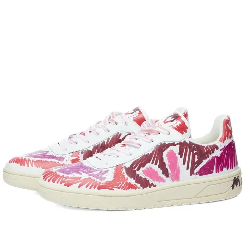 x Veja V10 Sneaker