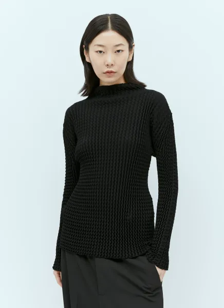 Spongy BK/WT-28 Long-Sleeve Top