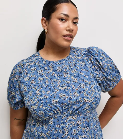 Women's Plus Size Blue Ditsy Print Crew Neck Midi Dress Curves