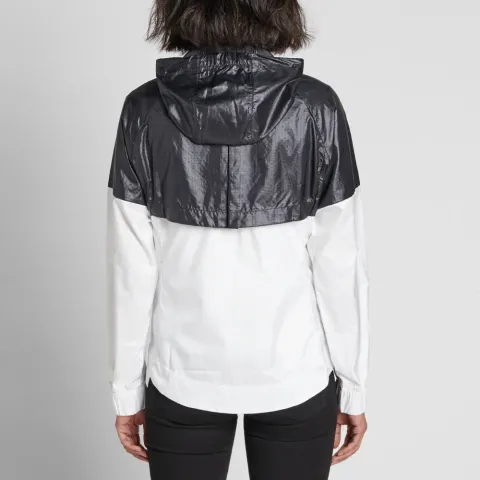 Women's Windrunner