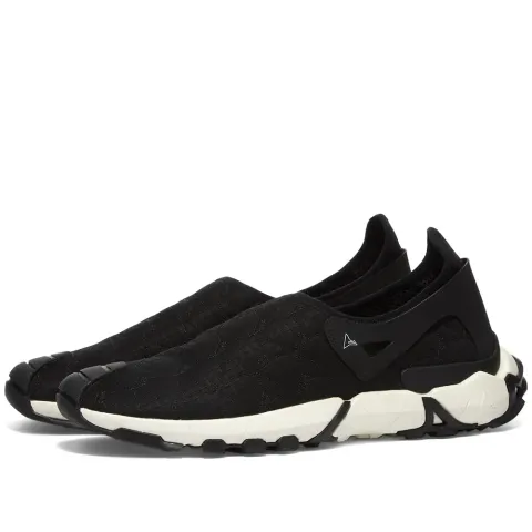 Lhamu Mock Slip On