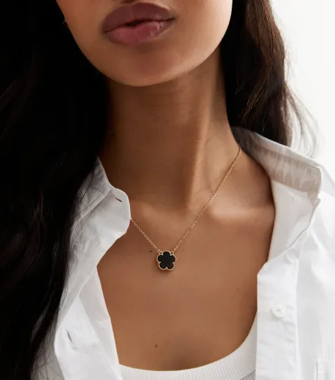 Black Flower Fine Chain Necklace