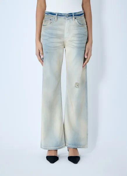 2023 Jeans