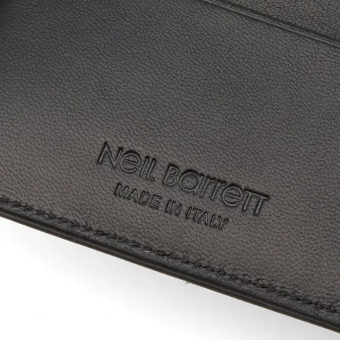 Abstract Bolt Classic Wallet