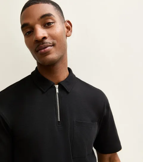 Men's Black Relaxed Quarter Zip Polo Top