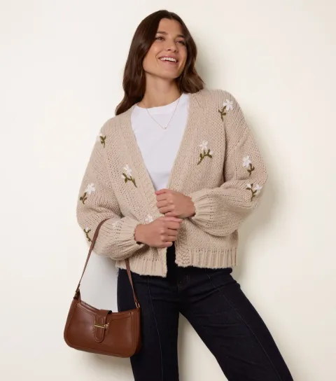 Women's Stone Embroidered Daisy Cardigan