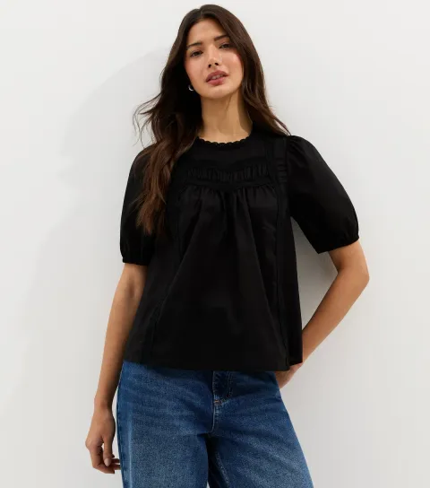 New Look Women's Black Trimmed Blouse