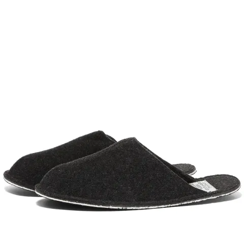 Slipper