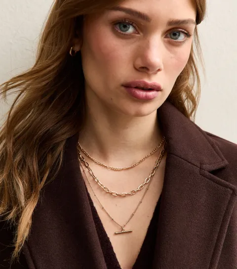 Gold Tone 3-Layer Chain Link T Bar Necklace