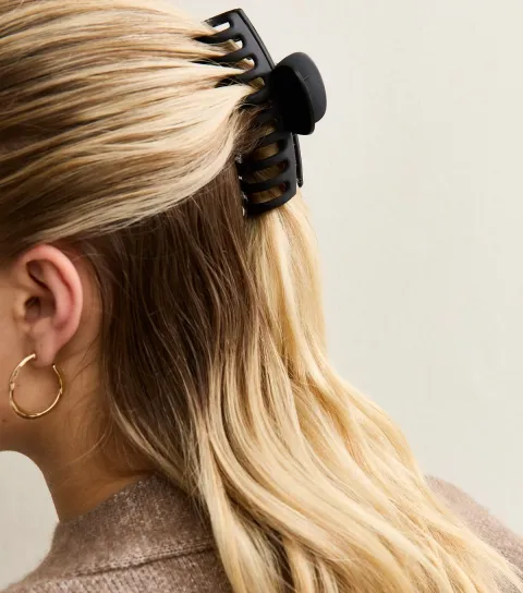 Black Hair Clip