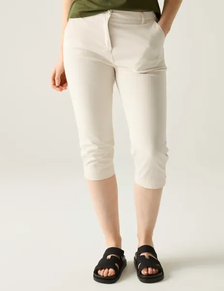 Regatta Cotton Rich Bayletta Capri Shorts White