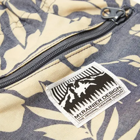 Design Leaf Pattern Zip Pocket Beach Short