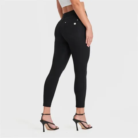 Freddy N.O.W. Diwo Pro - High Waisted - 7/8 Length - Black