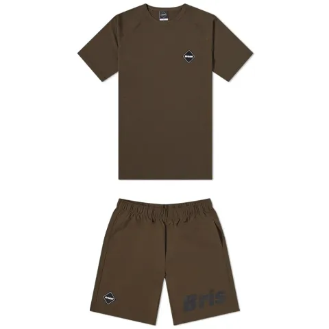 Training T-Shirt & Shorts