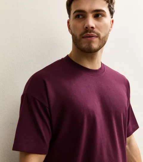 New Look Men's Light Burgundy Boxy Crew Neck T-Shirt