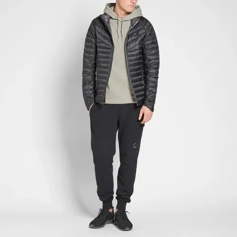 Arm Lens Popover Hoody